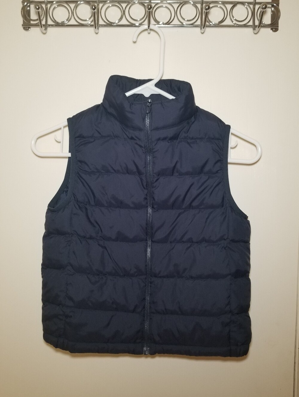 Uniqlo Navy Quilted Puffer Vest - Sleeveless Zip Front. Kids Size 7-8